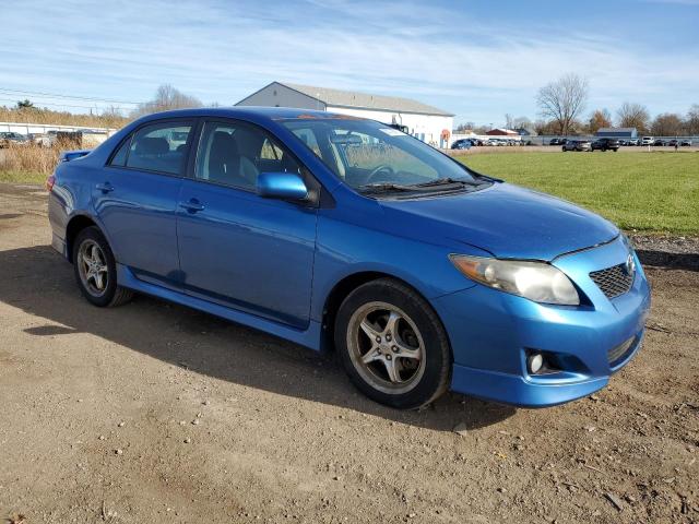 1NXBU4EEXAZ231664 - 2010 TOYOTA COROLLA BASE BLUE photo 4