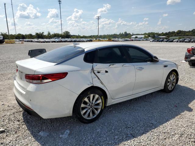 5XXGT4L36JG253729 - 2018 KIA OPTIMA LX 白色 照片 3