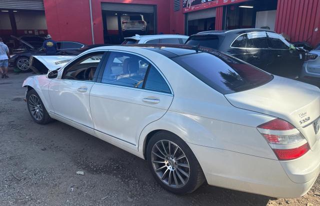 WDDNG86X88A156321 - 2008 MERCEDES-BENZ S 550 4MATIC WHITE photo 3