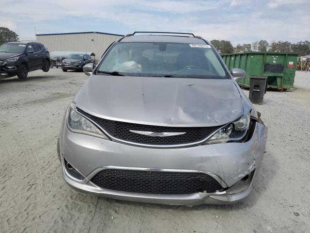 2C4RC1EG7HR622767 - 2017 CHRYSLER PACIFICA TOURING L PLUS GRAY photo 5