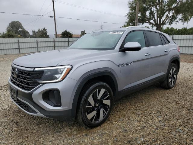 1V2HE2CA2SC200799 - 2025 VOLKSWAGEN ATLAS CROS SE Szary zdjęcie 1