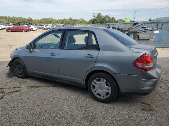 3N1BC1AP9BL481389 - 2011 NISSAN VERSA S GRAY photo 2