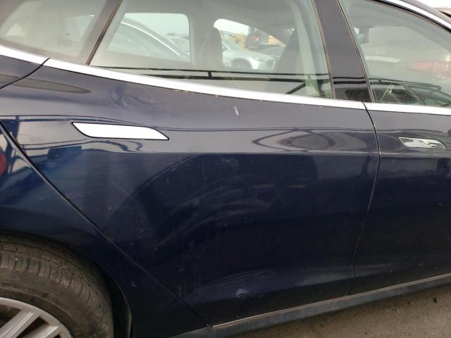 5YJSA1H17EFP32255 - 2014 TESLA MODEL S ლურჯი ფოტო 10