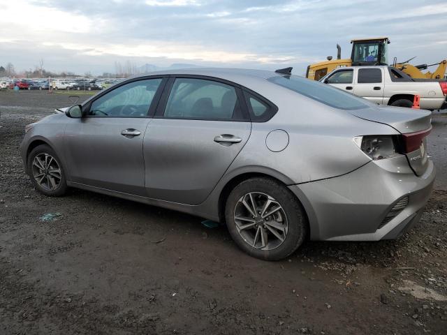 3KPF24ADXPE543869 - 2023 KIA FORTE LX GRAY photo 2