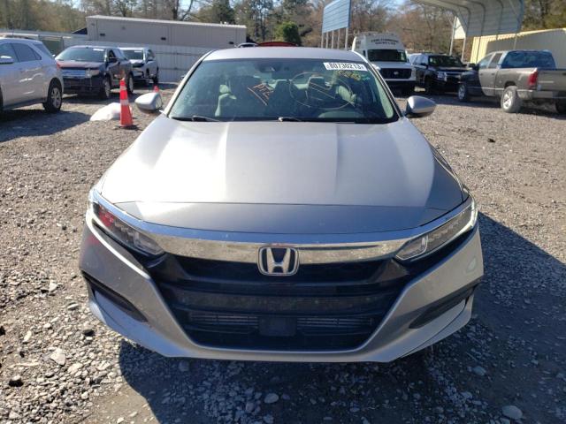 1HGCV1F16KA046614 - 2019 HONDA ACCORD LX SILVER photo 5