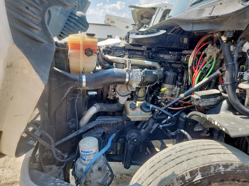 1FUJGLDR8CSBE3286 - 2012 FREIGHTLINER CASCADIA 1 Սպիտակ լուսանկար 7