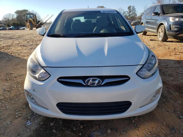 KMHCU5AE1DU078032 - 2013 HYUNDAI ACCENT GLS WHITE photo 5