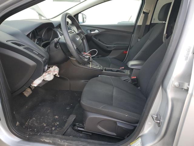 1FADP3K22GL239335 - 2016 FORD FOCUS SE SILVER photo 7