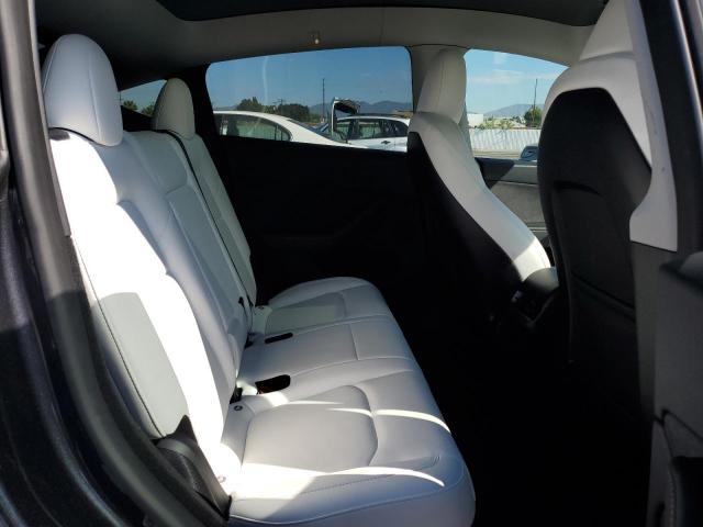 7SAYGDEE6RA250349 - 2024 TESLA MODEL Y CHARCOAL photo 11