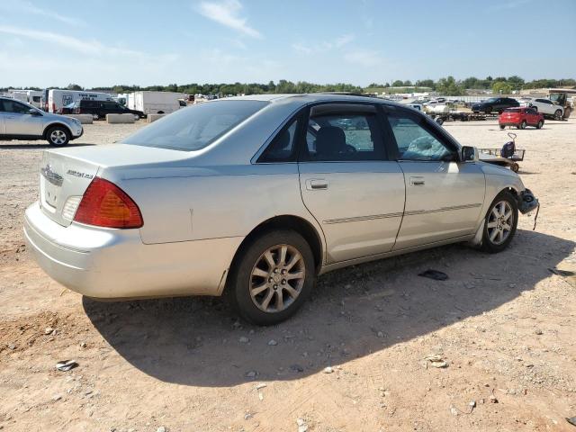 4T1BF28B2YU034336 - 2000 TOYOTA AVALON XL SILVER photo 3