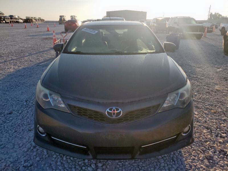 4T1BF1FK4CU615861 - 2012 TOYOTA CAMRY BASE GRAY photo 5