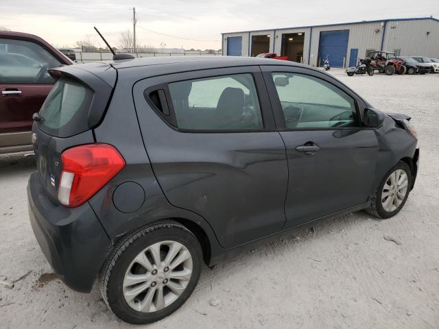 KL8CD6SAXJC482477 - 2018 CHEVROLET SPARK 1LT GRAY photo 3