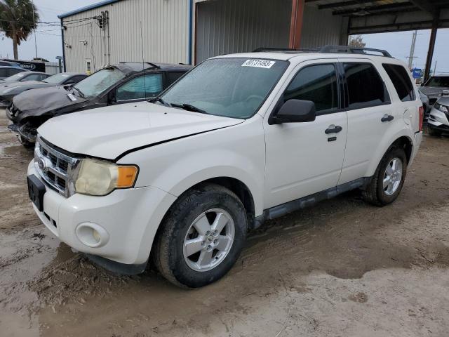 1FMCU9D75AKB95267 - 2010 FORD ESCAPE XLT WHITE photo 1