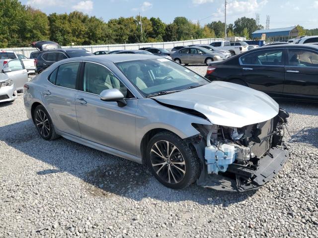 4T1B11HK8KU797476 - 2019 TOYOTA CAMRY L SILVER photo 4