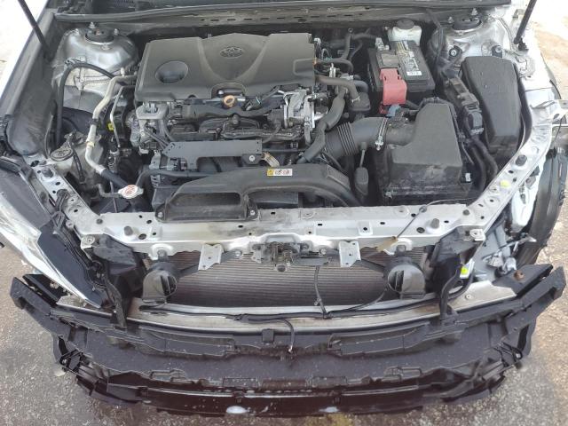 4T1C11AK9LU313153 - 2020 TOYOTA CAMRY LE SILVER photo 11