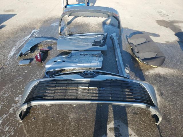 4T1C11AK9LU313153 - 2020 TOYOTA CAMRY LE SILVER photo 12