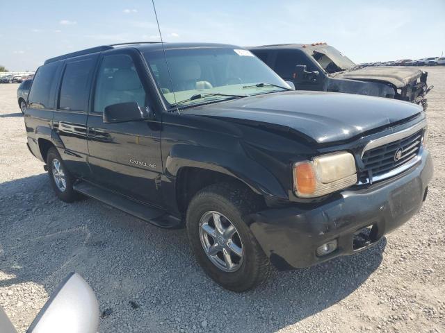 1GYEK63RXYR224391 - 2000 CADILLAC ESCALADE LUXURY Սև լուսանկար 4