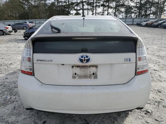 JTDKN3DUXB0257162 - 2011 TOYOTA PRIUS WHITE photo 6