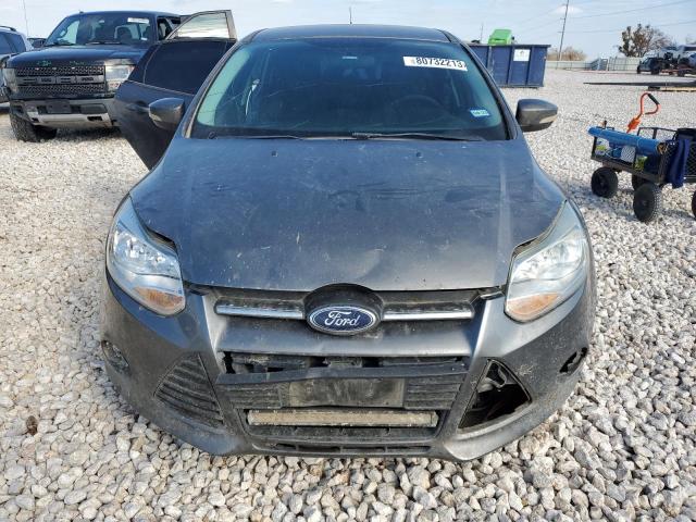 1FADP3K22EL374411 - 2014 FORD FOCUS SE GRAY photo 5