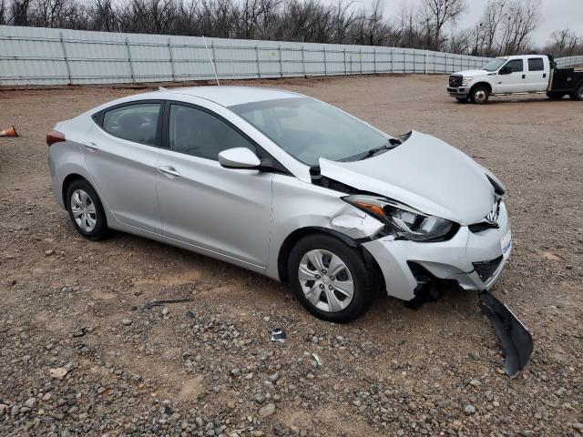 5NPDH4AE1GH685702 - 2016 HYUNDAI ELANTRA SE SILVER photo 4