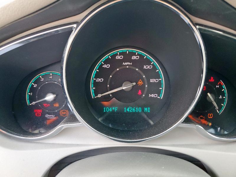 1G1ZC5E08AF175026 - 2010 CHEVROLET MALIBU 1LT WHITE photo 9