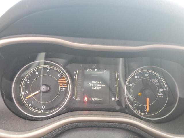 1C4PJLCB2HW579012 - 2017 JEEP CHEROKEE LATITUDE BLACK photo 9