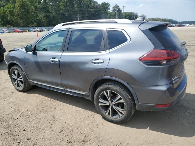 5N1AT2MV6JC784631 - 2018 NISSAN ROGUE S رمادي صورة 2