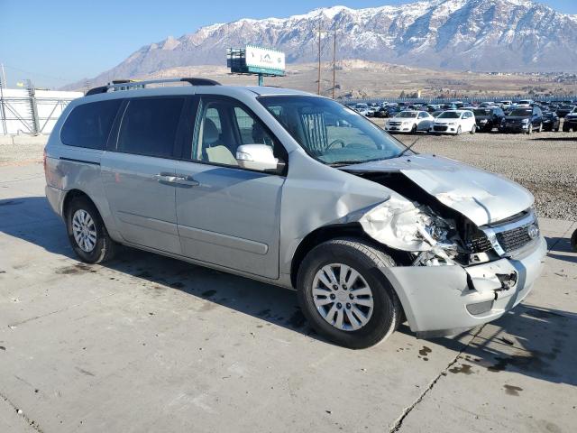 KNDMG4C76C6443252 - 2012 KIA SEDONA LX SILVER photo 4