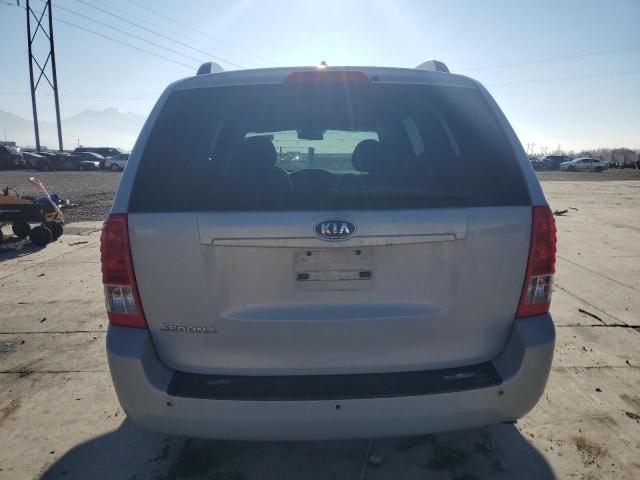 KNDMG4C76C6443252 - 2012 KIA SEDONA LX SILVER photo 6