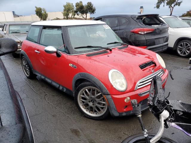 WMWRE33404TD87565 - 2004 MINI COOPER S RED photo 4