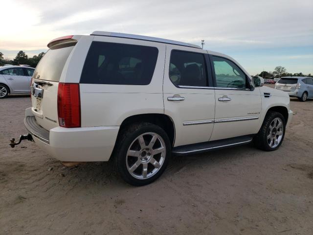 1GYEC63898R183854 - 2008 CADILLAC ESCALADE LUXURY CREAM photo 3