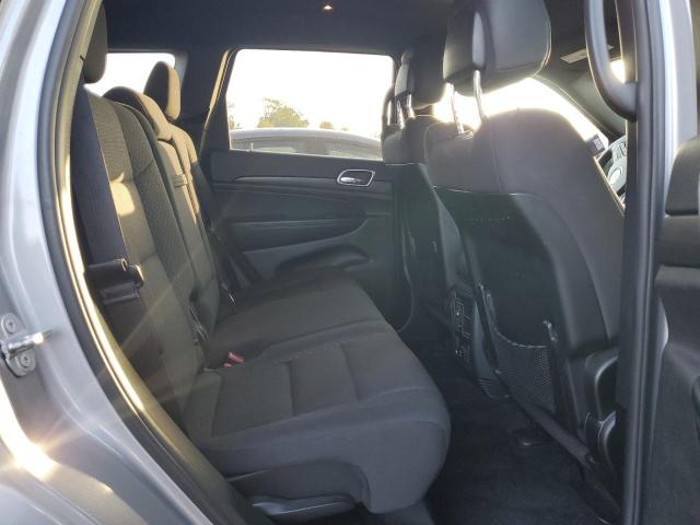 1C4RJFAG7JC457908 - 2018 JEEP GRAND CHER LAREDO 银色 照片 11