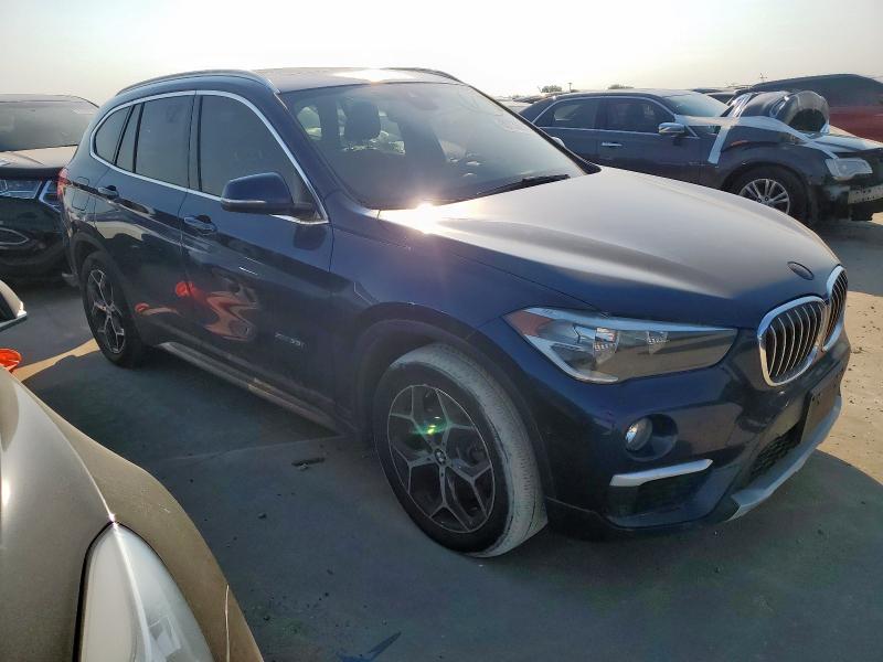 WBXHT3C39G5E49407 - 2016 BMW X1 XDRIVE28I RED photo 4