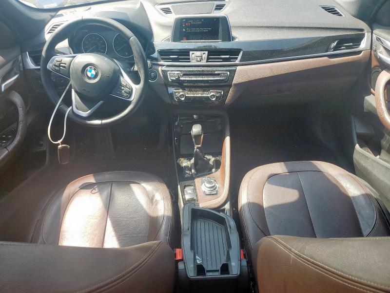 WBXHT3C39G5E49407 - 2016 BMW X1 XDRIVE28I RED photo 8