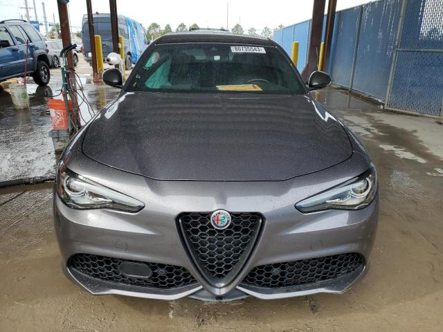 ZARFAMBN6L7625303 - 2020 ALFA ROMEO GIULIA TI GRAY photo 5