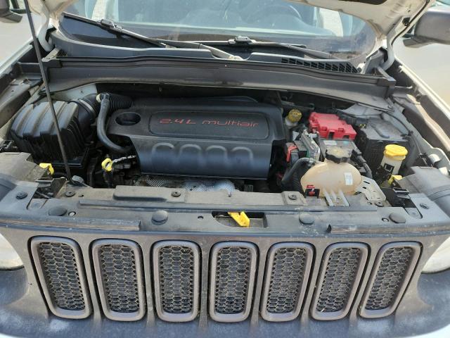 ZACCJBCB2JPG98089 - 2018 JEEP RENEGADE TRAILHAWK WHITE photo 12
