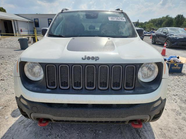 ZACCJBCB2JPG98089 - 2018 JEEP RENEGADE TRAILHAWK WHITE photo 5