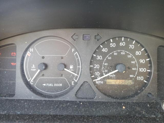 1NXBR12E72Z626844 - 2002 TOYOTA COROLLA CE 银色 照片 9