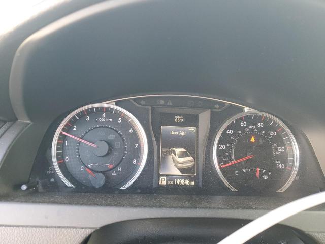 4T1BF1FK0GU195571 - 2016 TOYOTA CAMRY LE WHITE photo 9