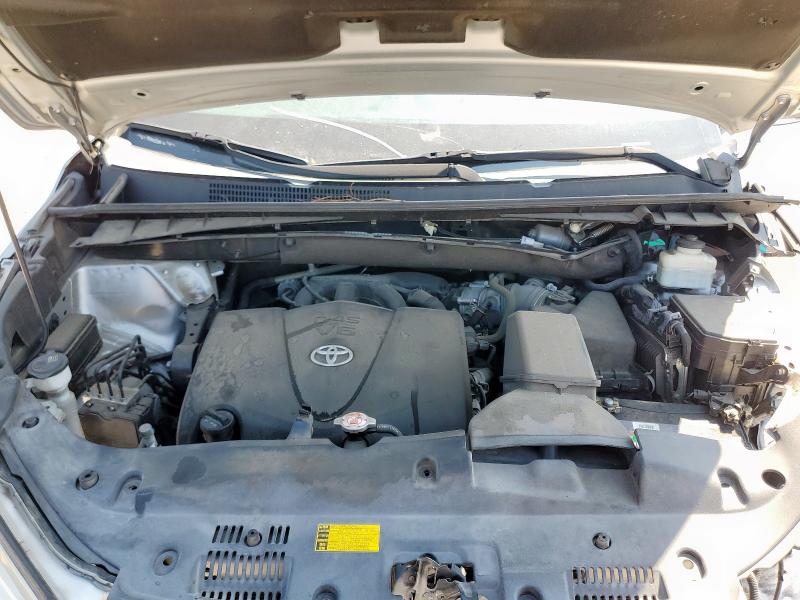 5TDJZRFH2JS498308 - 2018 TOYOTA HIGHLANDER SE Gümüş foto 12