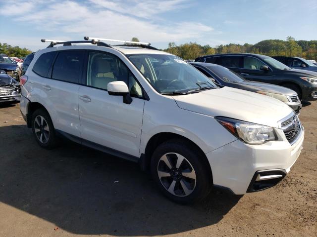 JF2SJAEC6HH477836 - 2017 SUBARU FORESTER 2.5I PREMIUM თეთრი ფოტო 4