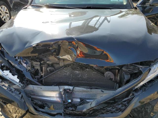 4T1B61HKXJU134037 - 2018 TOYOTA CAMRY XSE 黑色 照片 11