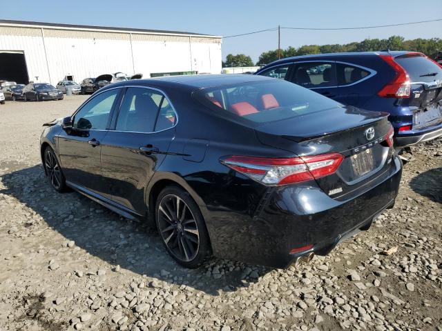4T1B61HKXJU134037 - 2018 TOYOTA CAMRY XSE 黑色 照片 2