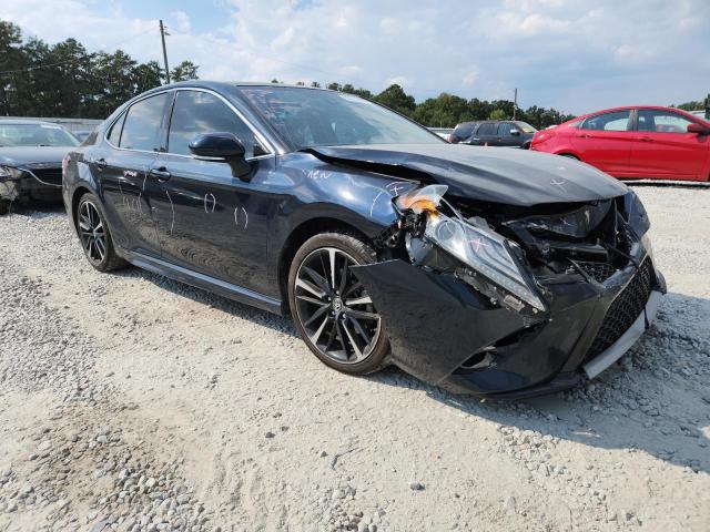 4T1B61HK2KU712598 - 2019 TOYOTA CAMRY XSE 蓝色 照片 4