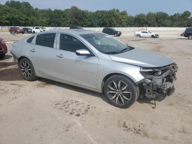 1G1ZD5ST2JF282973 - 2018 CHEVROLET MALIBU LT Сріблястий фото 4