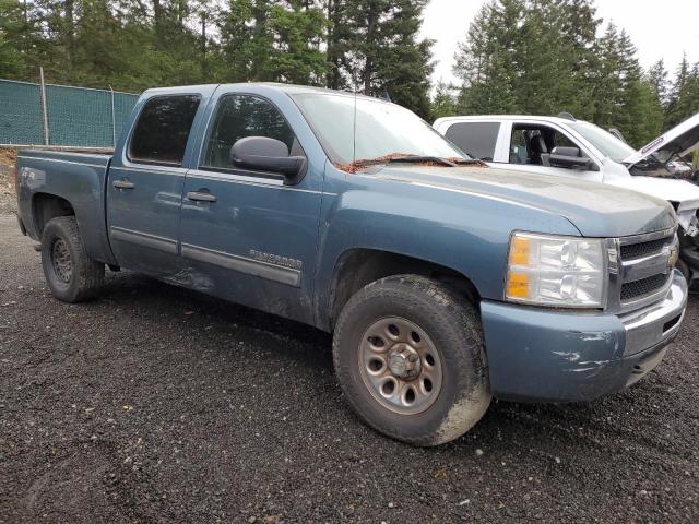 3GCRKREA9AG217583 - 2010 CHEVROLET SILVERADO K1500 LS BLUE photo 4