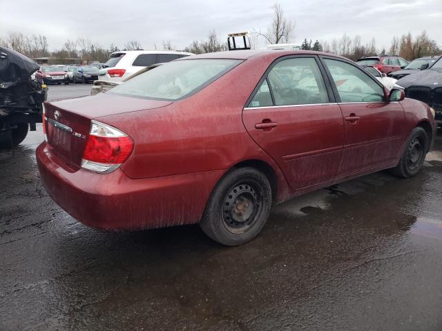 4T1BE30K75U038785 - 2005 TOYOTA CAMRY LE RED photo 3