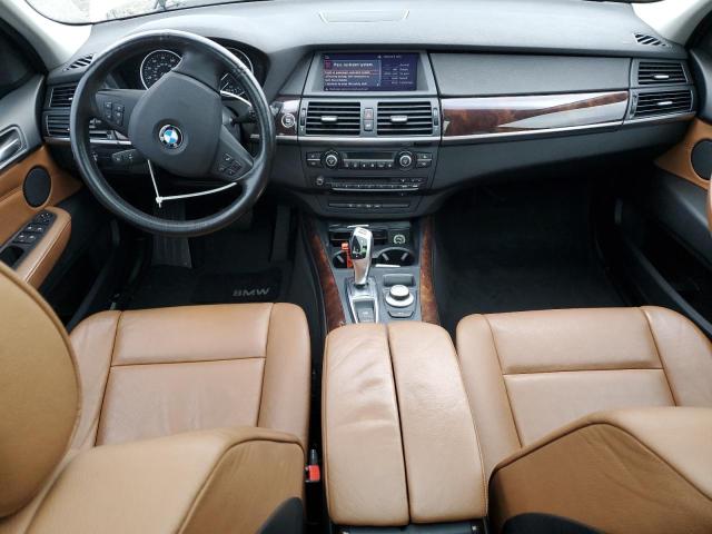 5UXFE435X8L021716 - 2008 BMW X5 3.0I WHITE photo 8