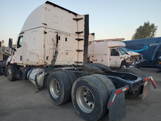 3AKJHHDR8RSUZ4234 - 2024 FREIGHTLINER CASCADIA 1 WHITE photo 3