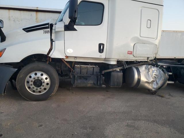 3AKJHHDR8RSUZ4234 - 2024 FREIGHTLINER CASCADIA 1 WHITE photo 9